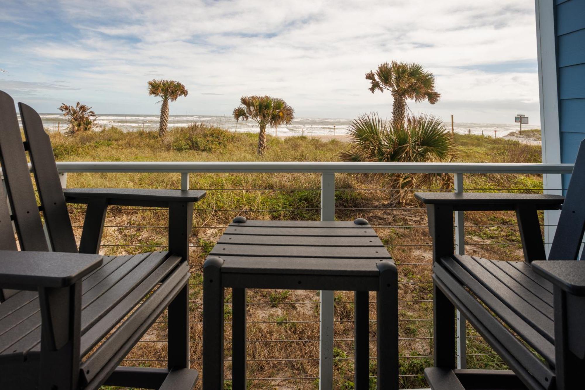 Отель The Saint Augustine Beach House Экстерьер фото