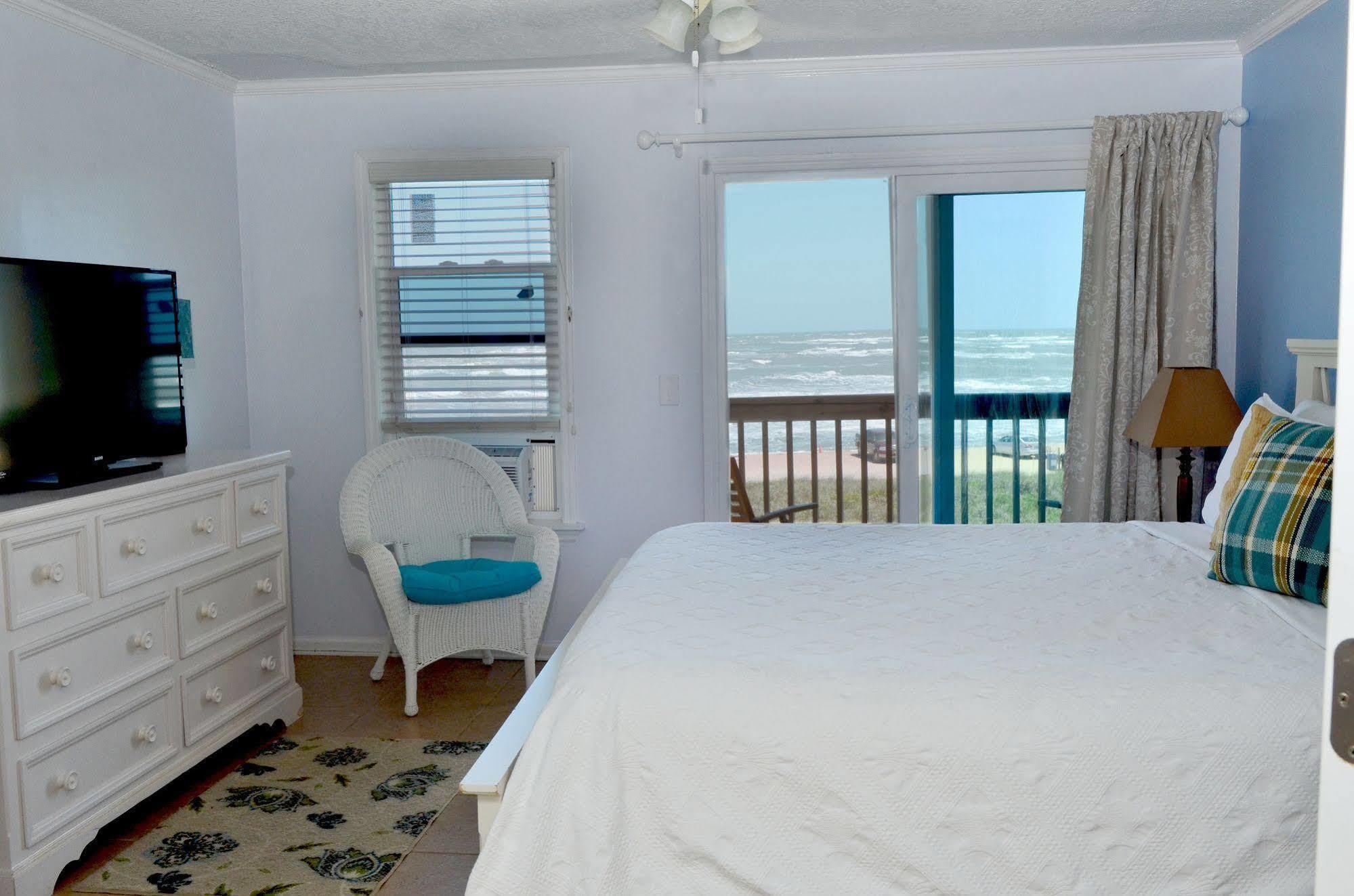 Отель The Saint Augustine Beach House Экстерьер фото